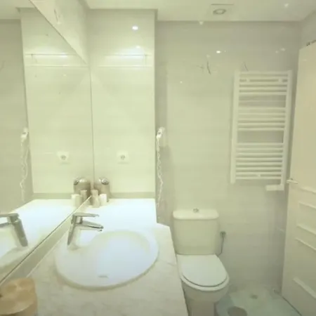 Unique With Rooftop Pool & Amazing Views Apartment