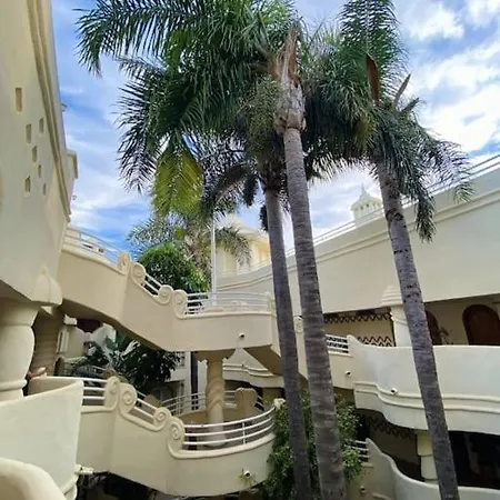 Unique With Rooftop Pool & Amazing Views Apartamento *